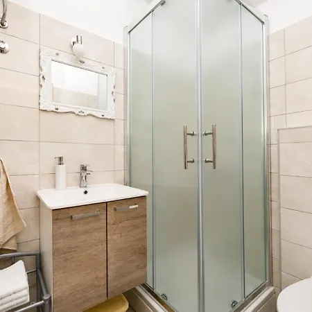 Charming Stone Diklo, - By Ta Leut Agency * زادار